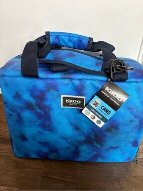Igloo Blue Tie-Dye Soft Cooler Bag.  Holds 36 Cans